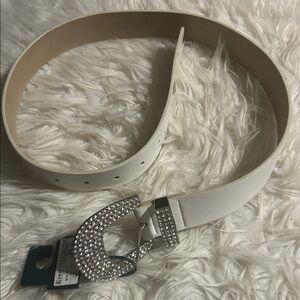 Chic White Belt with Crystal Buckle